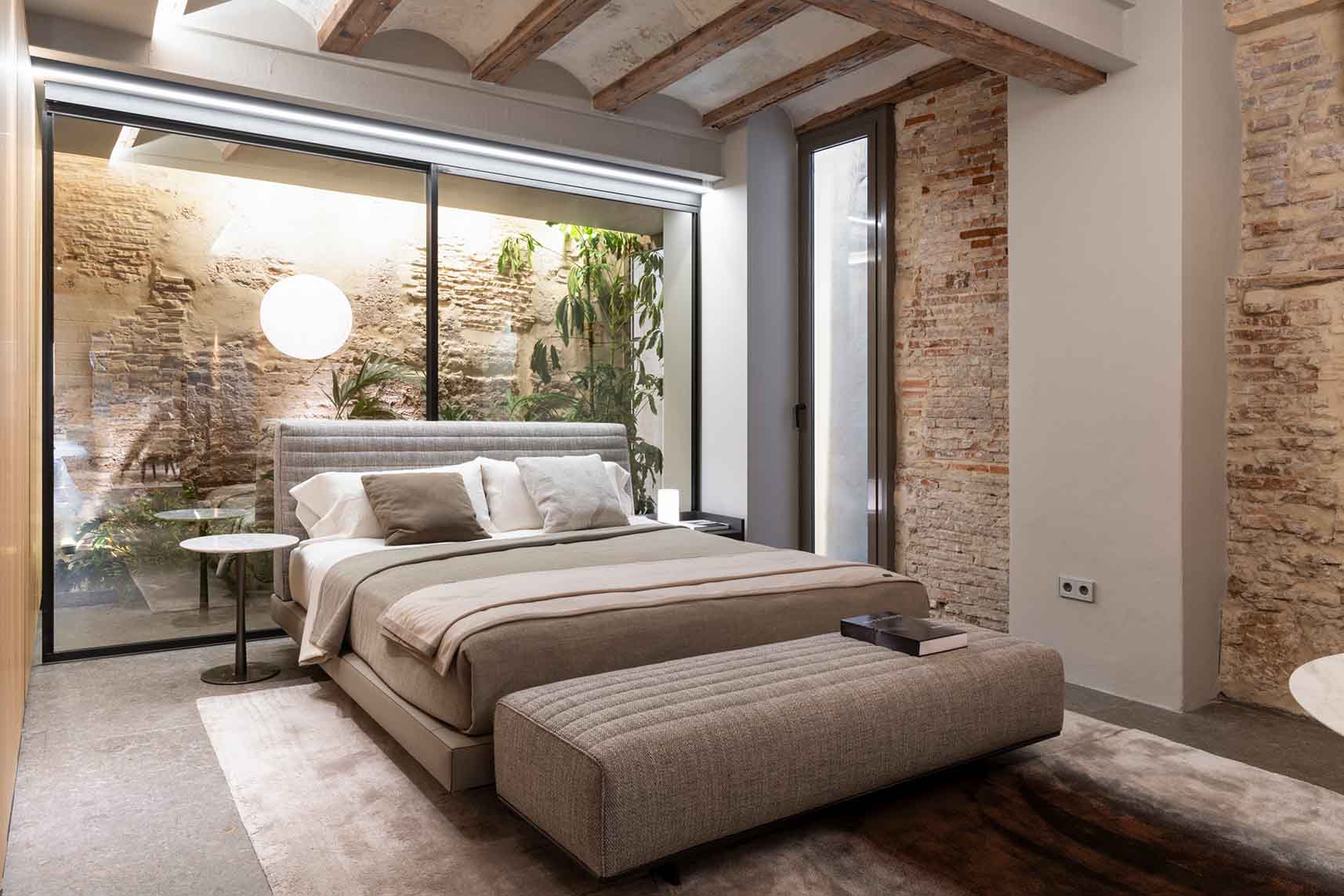 Minotti Valencia by Pepe Cabrera Homes